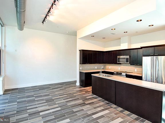 2nd image of 7809 Woodmont Ave