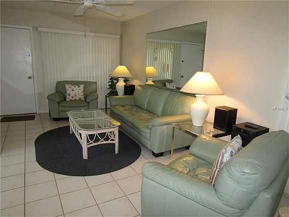 5th image of 1275 Tarpon Center Dr APT 104