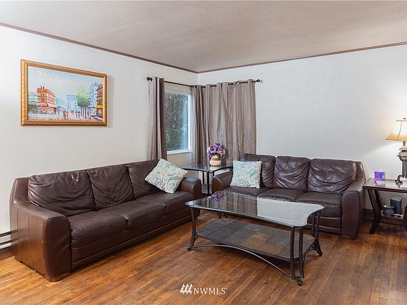 4th image of 1326 Ellinor Ave