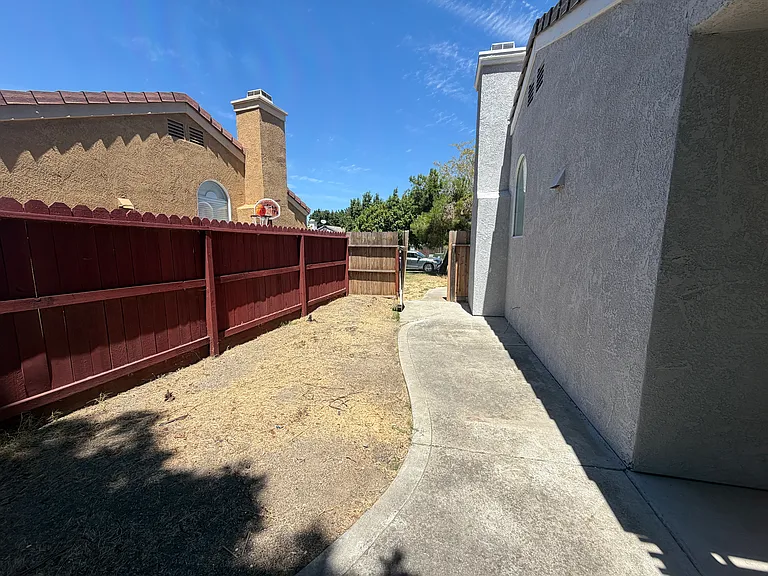 1770 Lavelle Smith Dr — Photo 22