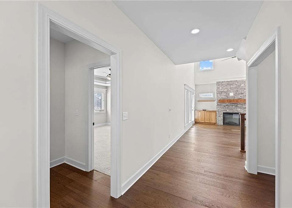 21025 W 225th Ter, Spring Hill, KS 66083 | Zillow