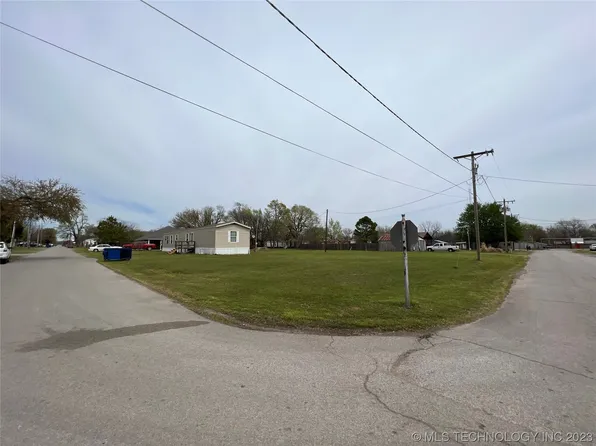 510 S B St, Oilton, OK 74052
