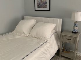 42 Monticello Dr, Branford, CT