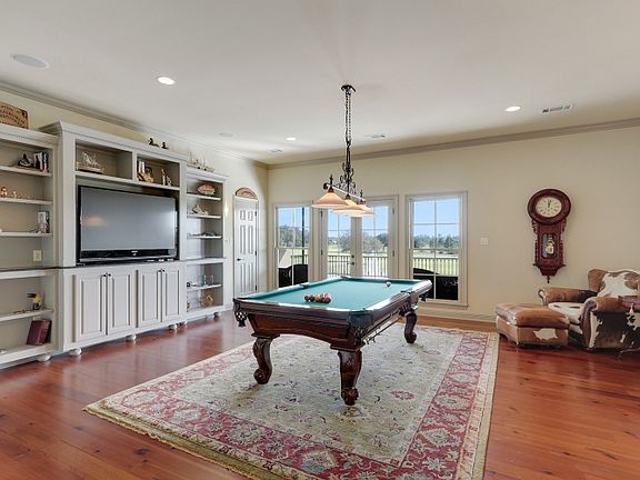 Upstairs Bonus Room