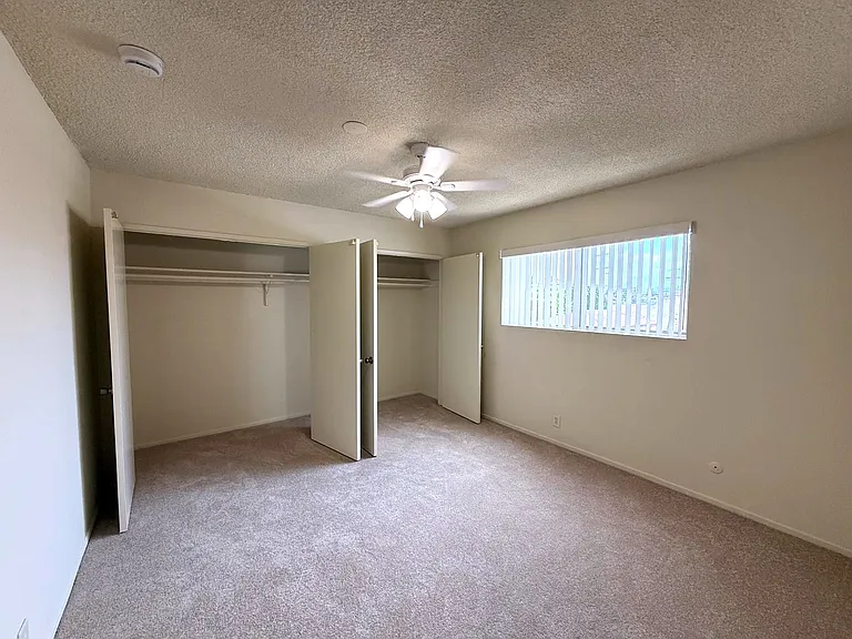 6255 Fulton Ave #6 — Photo 7