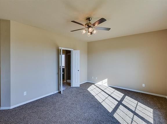 4th image of 224 Welch Dr