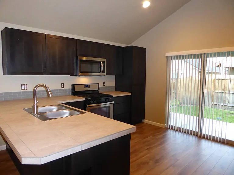 21190 Capella Pl — Photo 8