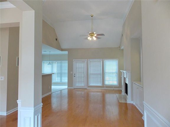 2nd image of 749 Teal Ct #0