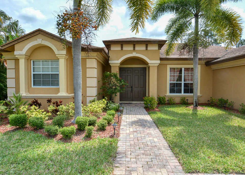 1st image of 3307 SW Foremost Dr