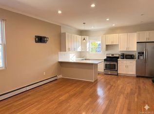 (Undisclosed Address), Jamaica, NY 11422