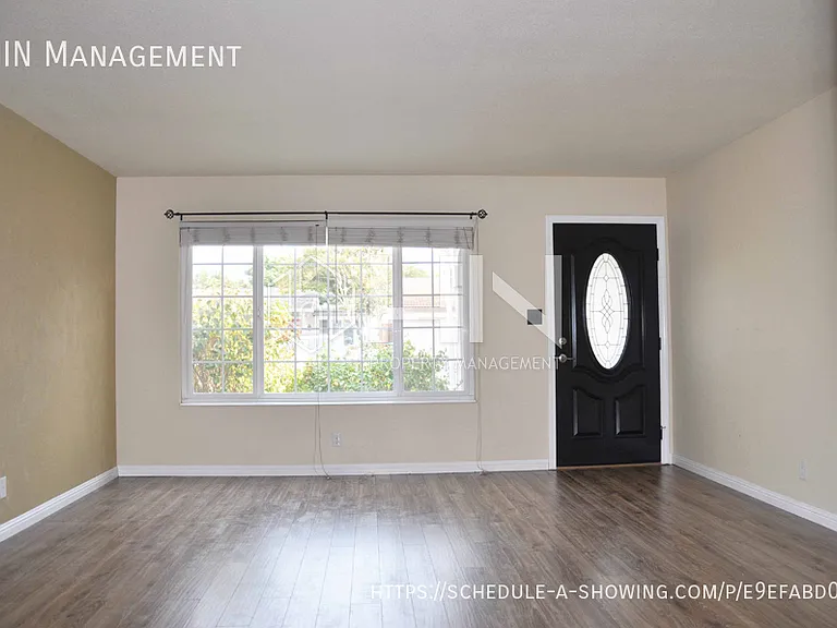 2198 Goldcrest Cir #- — Photo 2