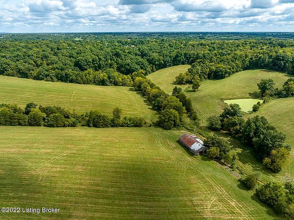 4th image of 4310 Plum Creek Rd