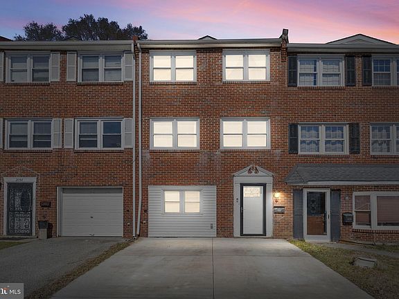 2nd image of 2156 Grafton Dr
