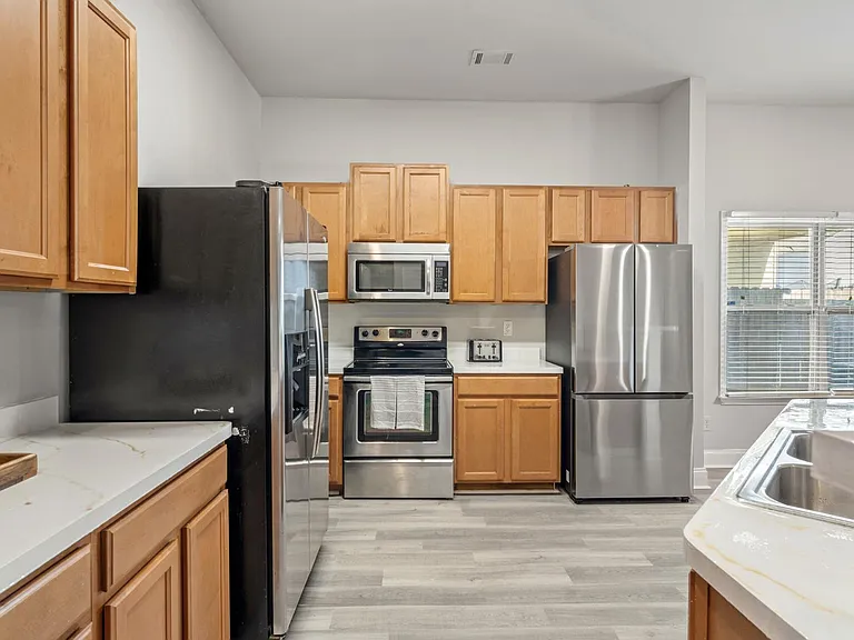 Large Kitchen