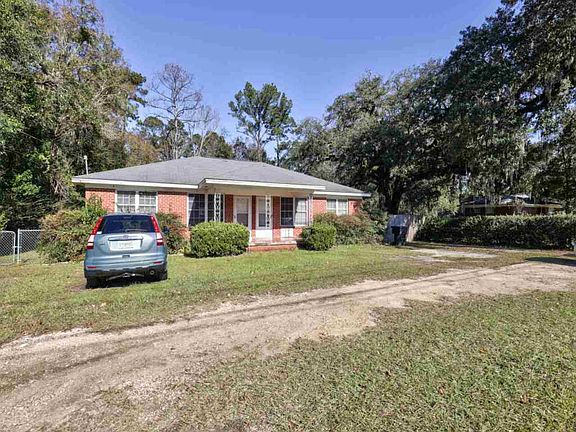 3rd image of 808 W Tharpe St #808 & 810