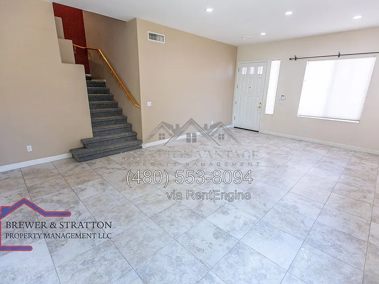 1373 W Longhorn Dr — Photo 8