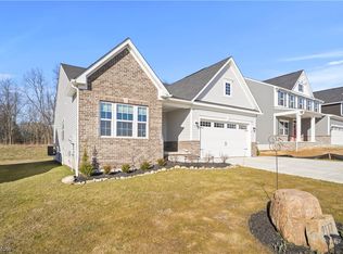 2117 Sugar Maple Dr, Kent, OH 44240