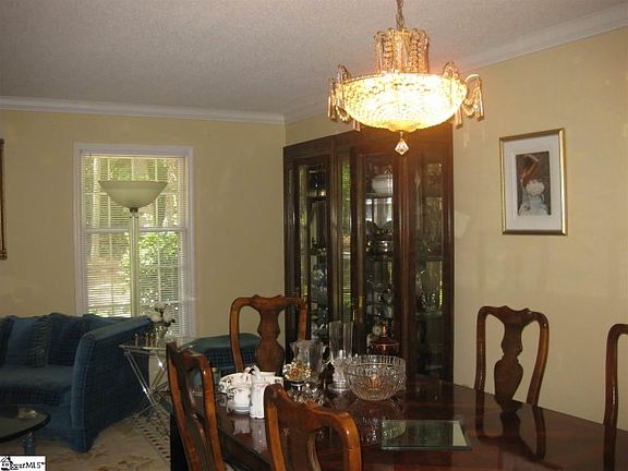 4th image of 4970 Candlewyck Ln