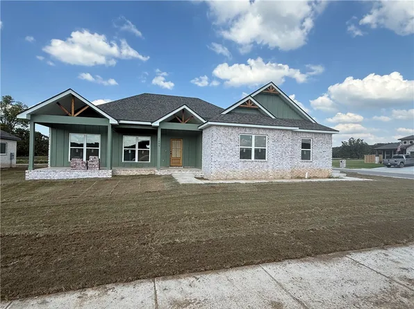 1409 E Latium St, Siloam Springs, AR 72761