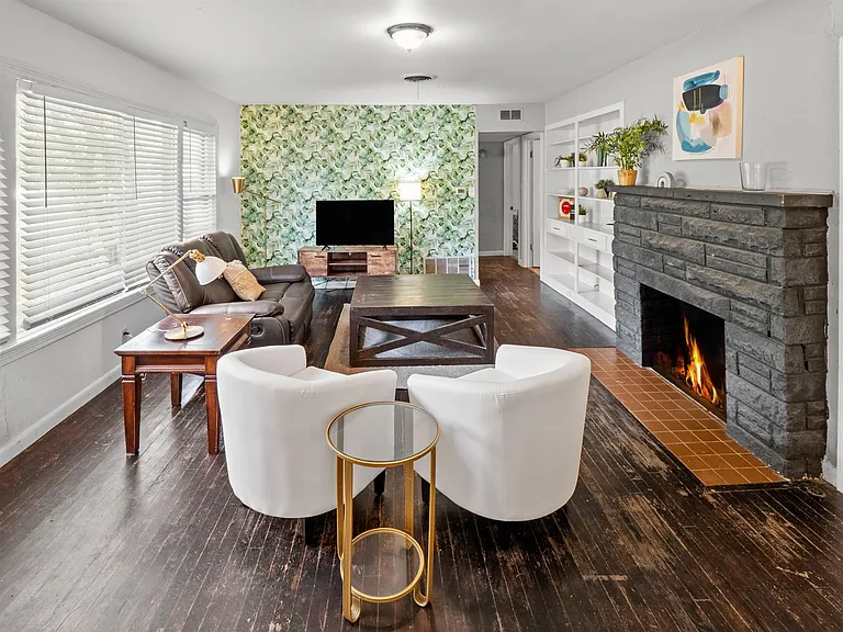 6208 Walnut Hills Dr — Photo 20