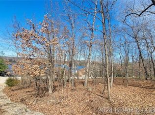 504 Grand View Dr, Sunrise Beach, MO 65079