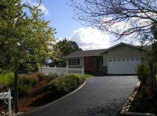 1 Zander Dr, Orinda, CA 94563