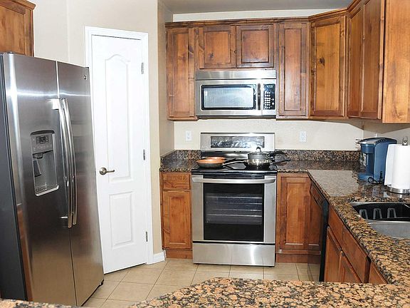 3rd image of 3896 Swainson Dr
