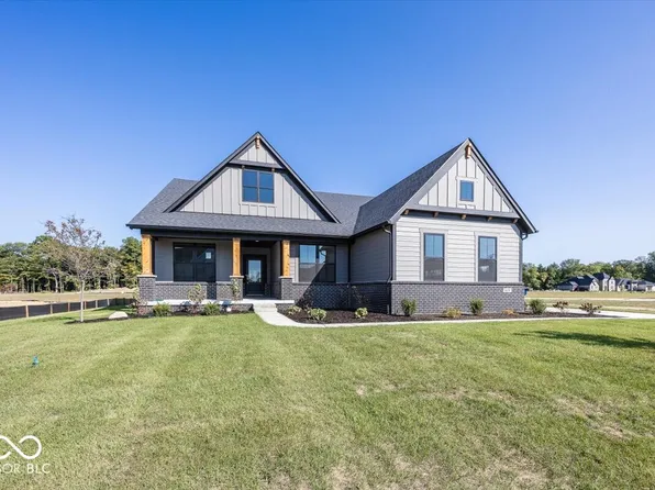 6638 Dogwood Dr, McCordsville, IN 46055