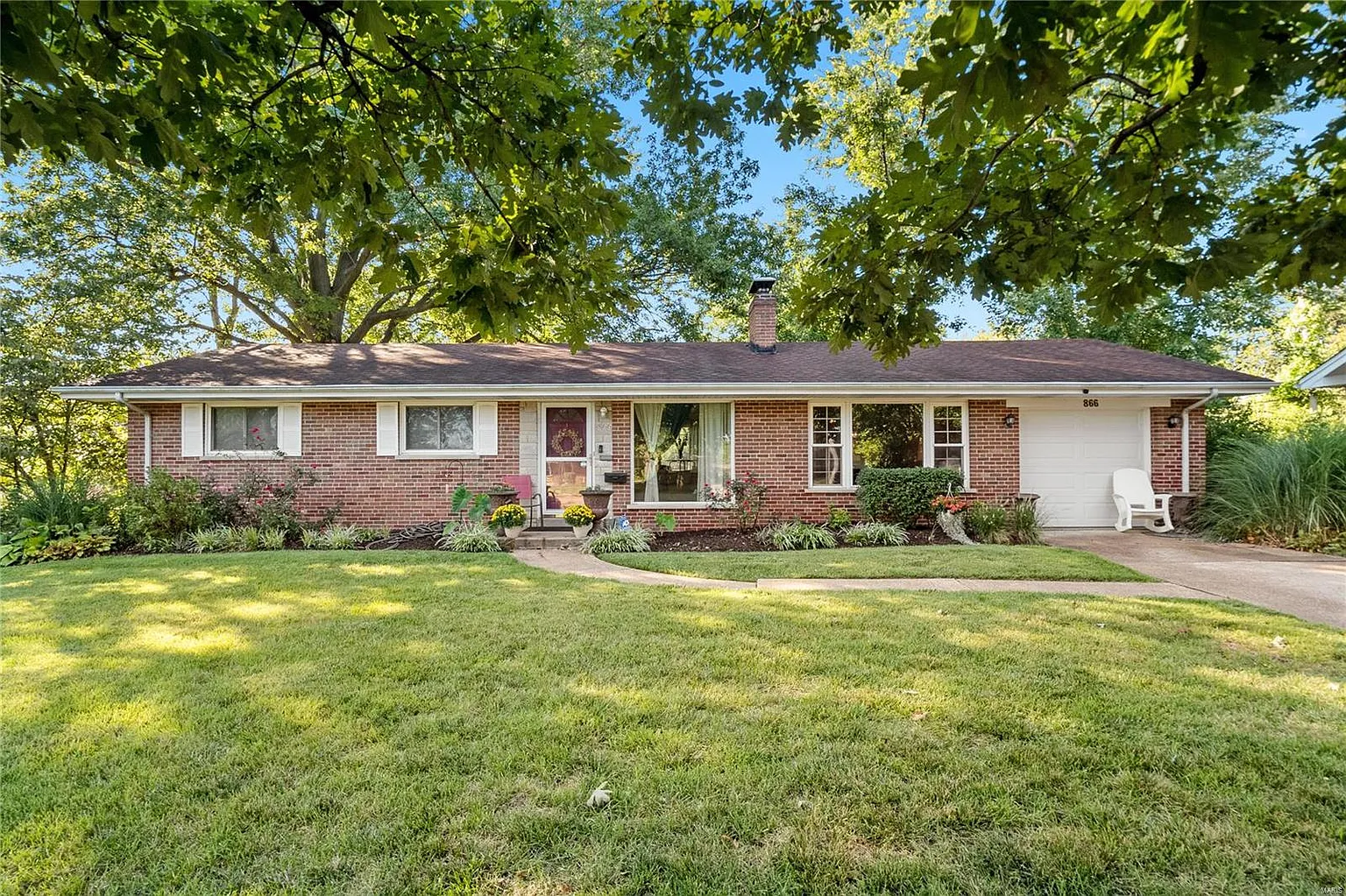 866 Cernicek Ln photo 1