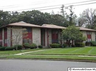 530 Highway 71 APT 3A, Spring Lake, NJ 07762