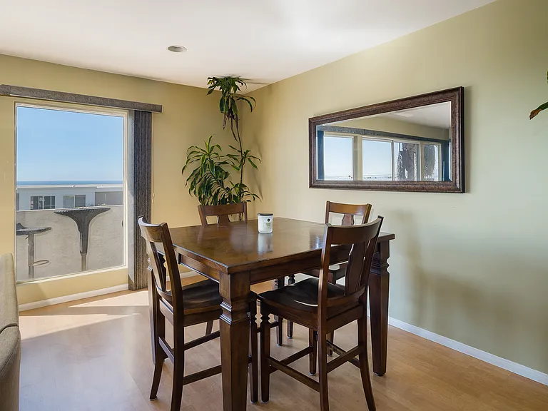 1744 Manhattan Ave #UPPER — Photo 14
