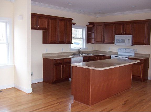 5th image of 347 Marina Dr