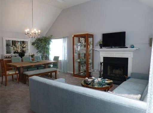 4th image of 52 Brickett Hill Cir #52