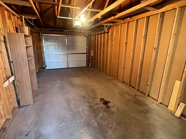 814 Mary Anne Dr. — Photo 36