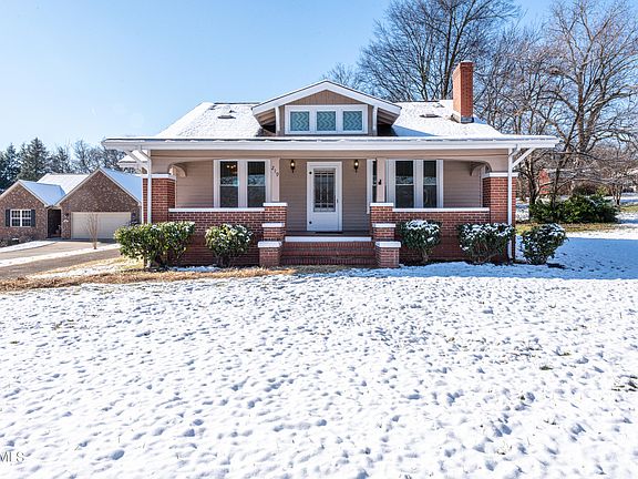 2nd image of 219 Lonas Dr