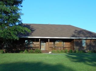 6234 SE Stanley Rd, Berryton, KS 66409