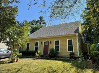 109 Saint Thomas Dr, Chapel Hill, NC 27517
