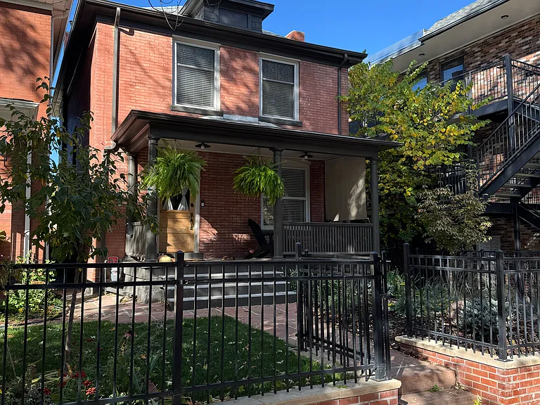 953 N Clarkson St #1 — Photo 25