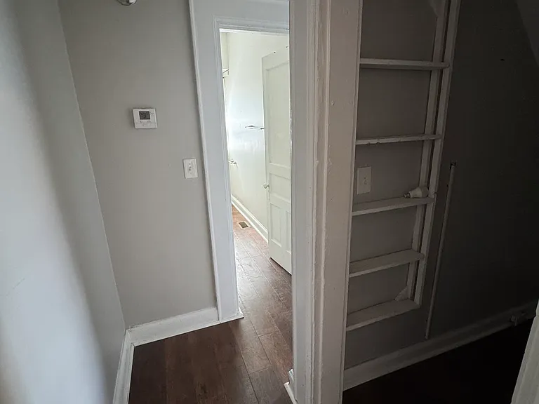 599 Oak St #3 — Photo 6