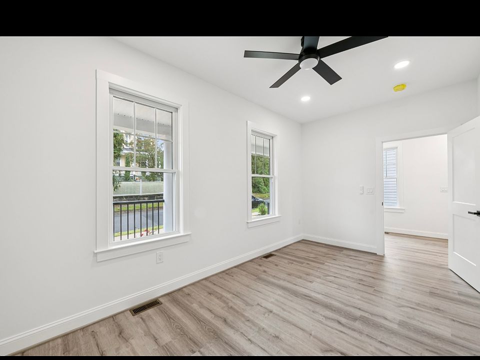 1st image of 2001 Monteiro Ave