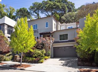 1557 Trestle Glen Rd, Oakland, CA