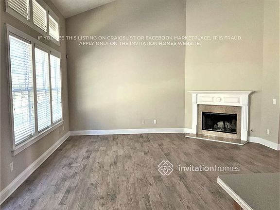 2nd image of 3243 Bridge Walk Dr