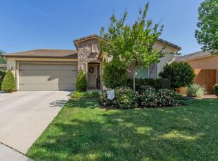 3111 Buckingham Ave, Clovis, CA 93619