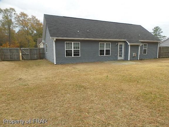 4th image of 122 Trenton Ct