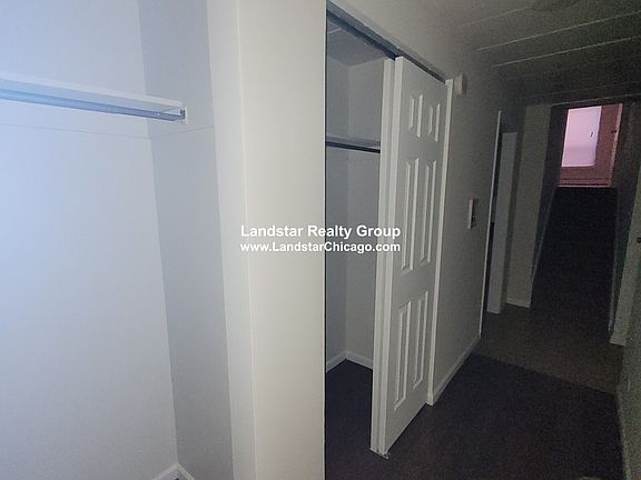 3rd image of 6031 N Kenmore Ave #1A