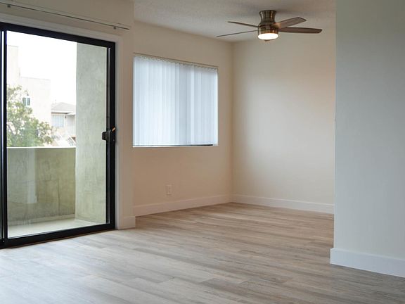 3rd image of 3444 Keystone Ave #1