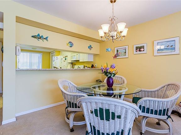 5th image of 7360 Glenmoor Ln APT 201