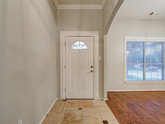 5th image of 12130 Piney Bend Dr