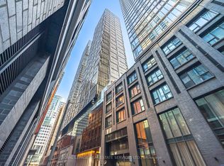 35 Mercer St #2316, Toronto, ON M5V 0V1