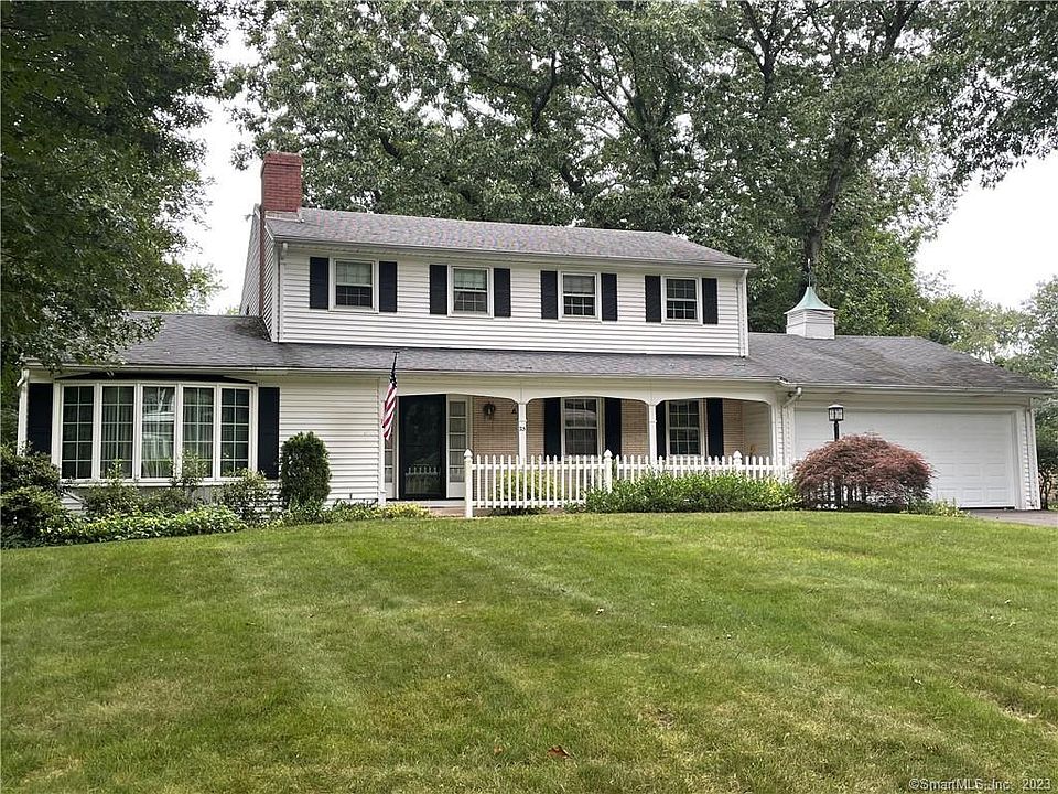 1st image of 25 Imperial Drive